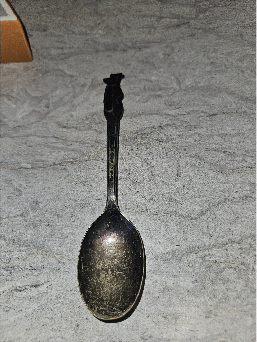 Vintage Souvenir Spoon Silver-plate Huckleberry Hound Company Plate Utensil
